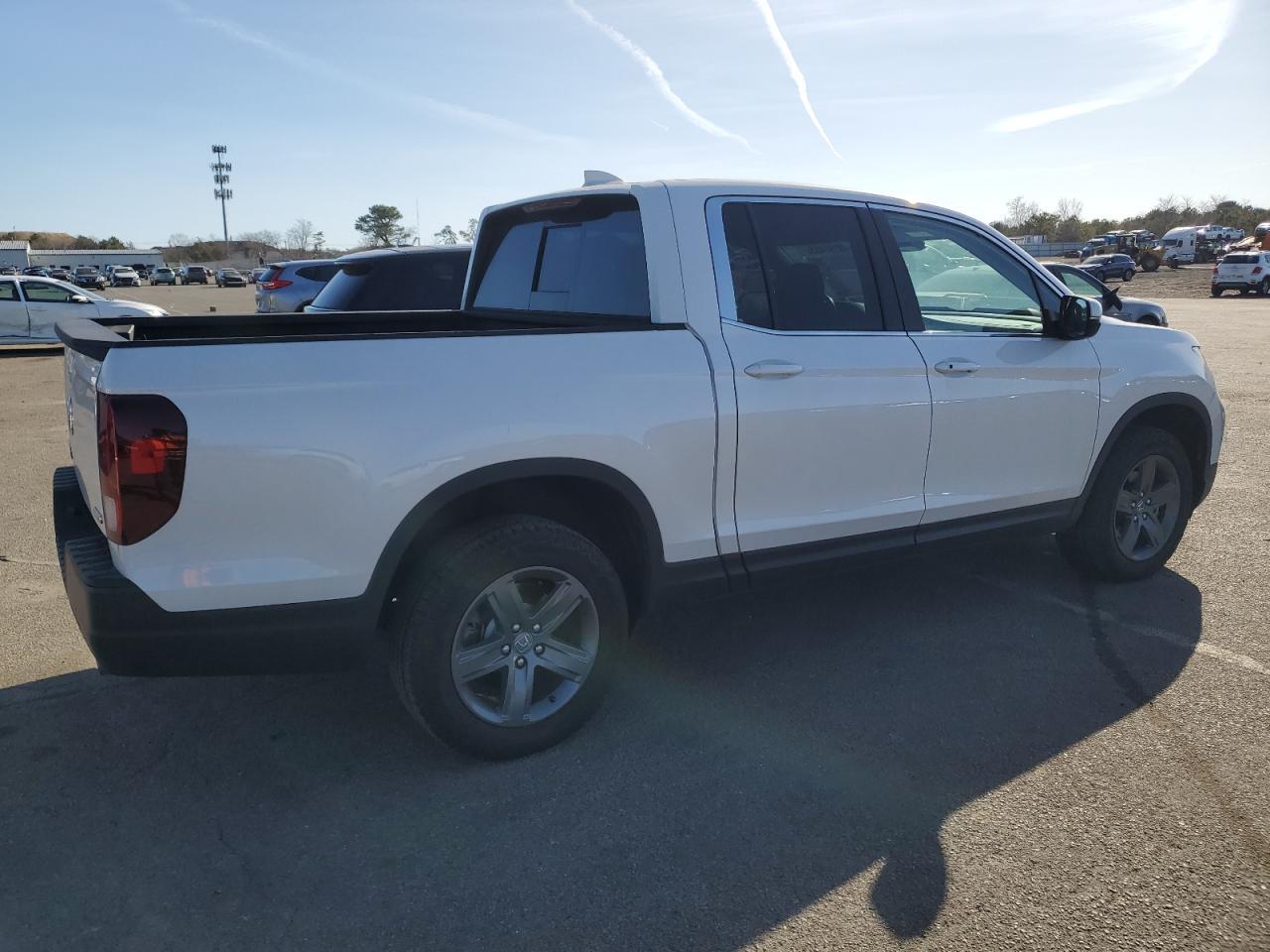 2023 HONDA RIDGELINE - Image 3