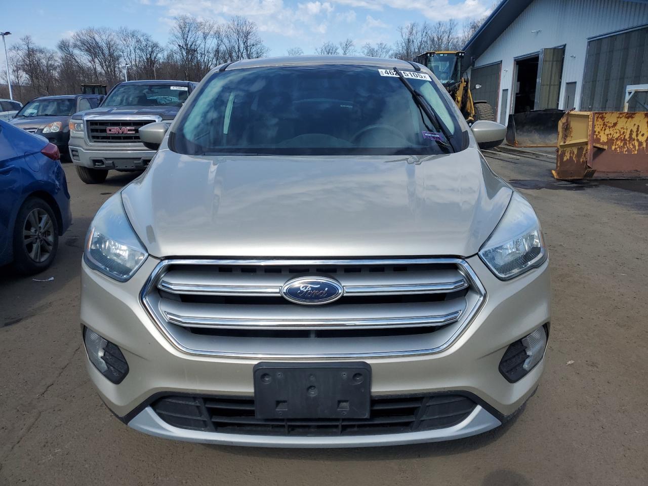 2017 FORD ESCAPE SE - Image 5