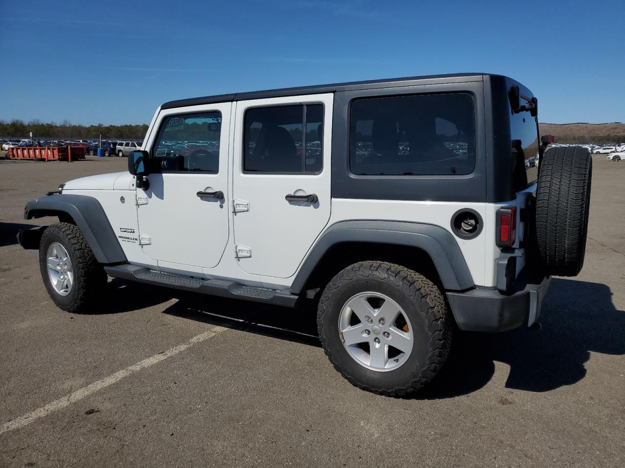 2017 JEEP WRANGLER U - Image 2