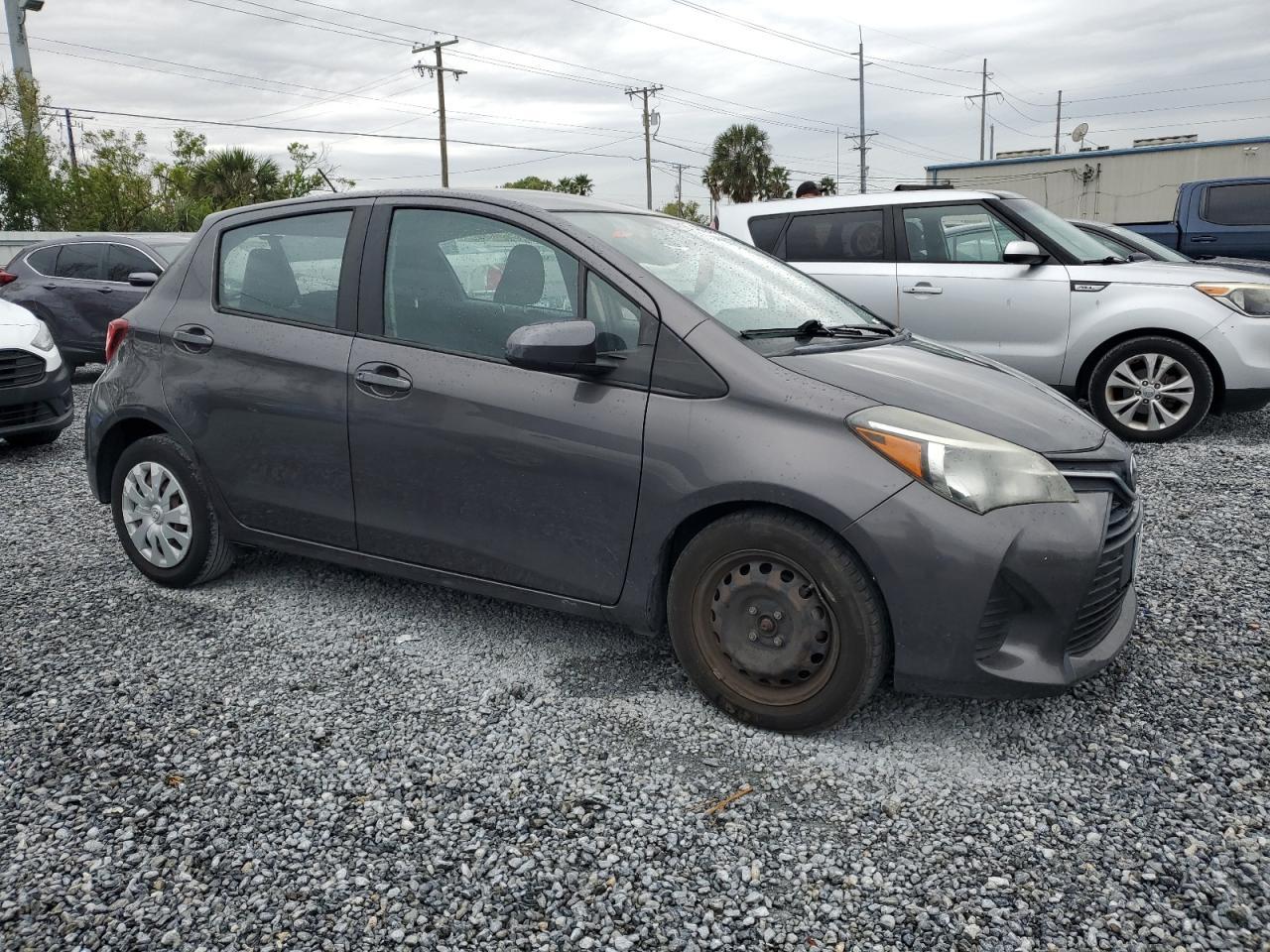 2017 TOYOTA YARIS L - Фото 4