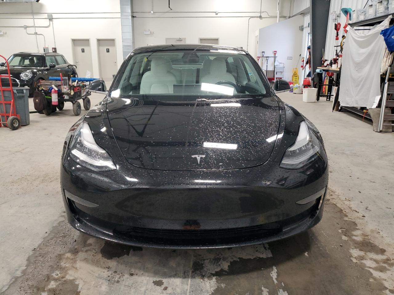 2019 TESLA MODEL 3 - Фото 5