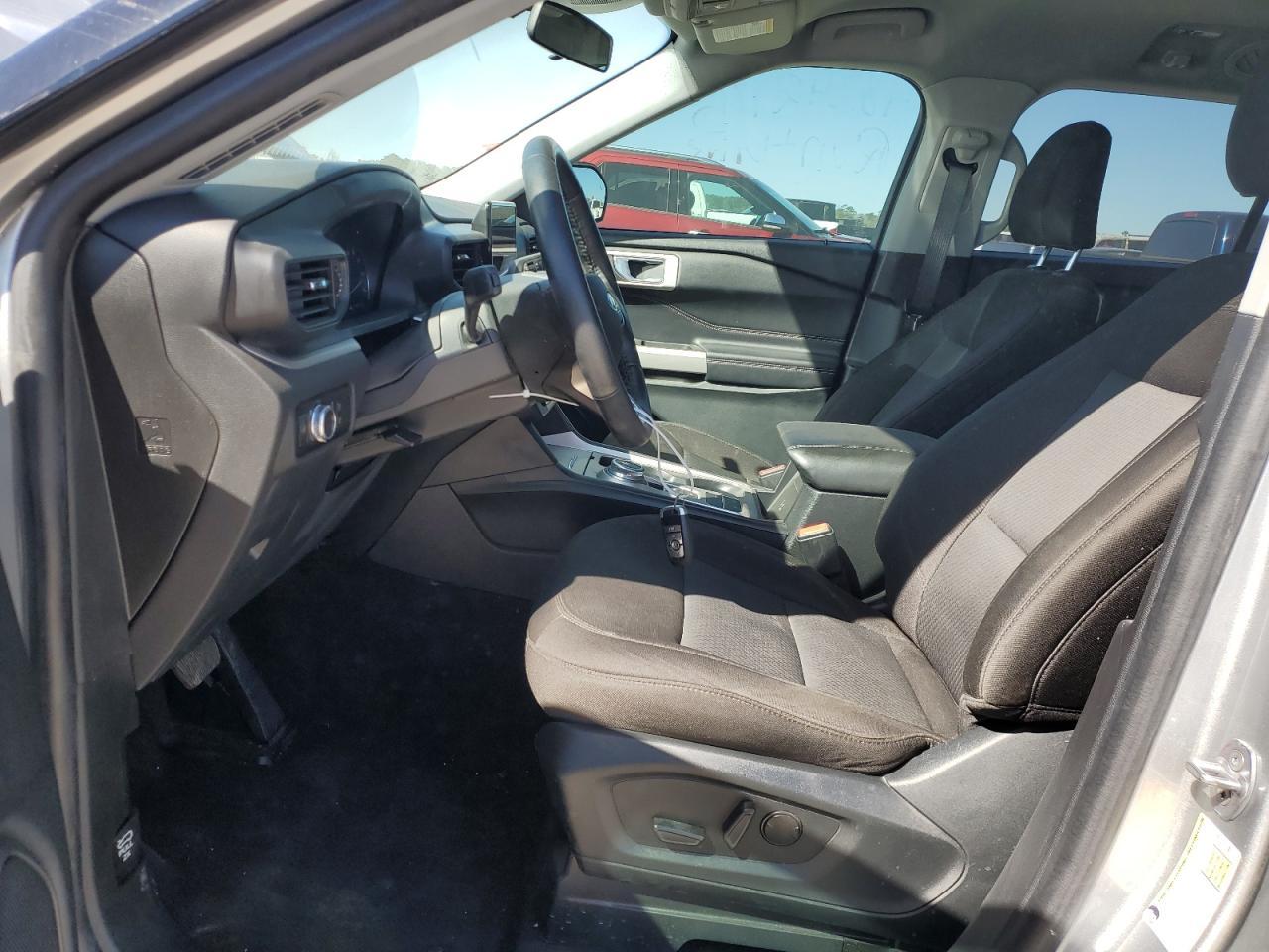 2022 FORD EXPLORER X - Фото 7