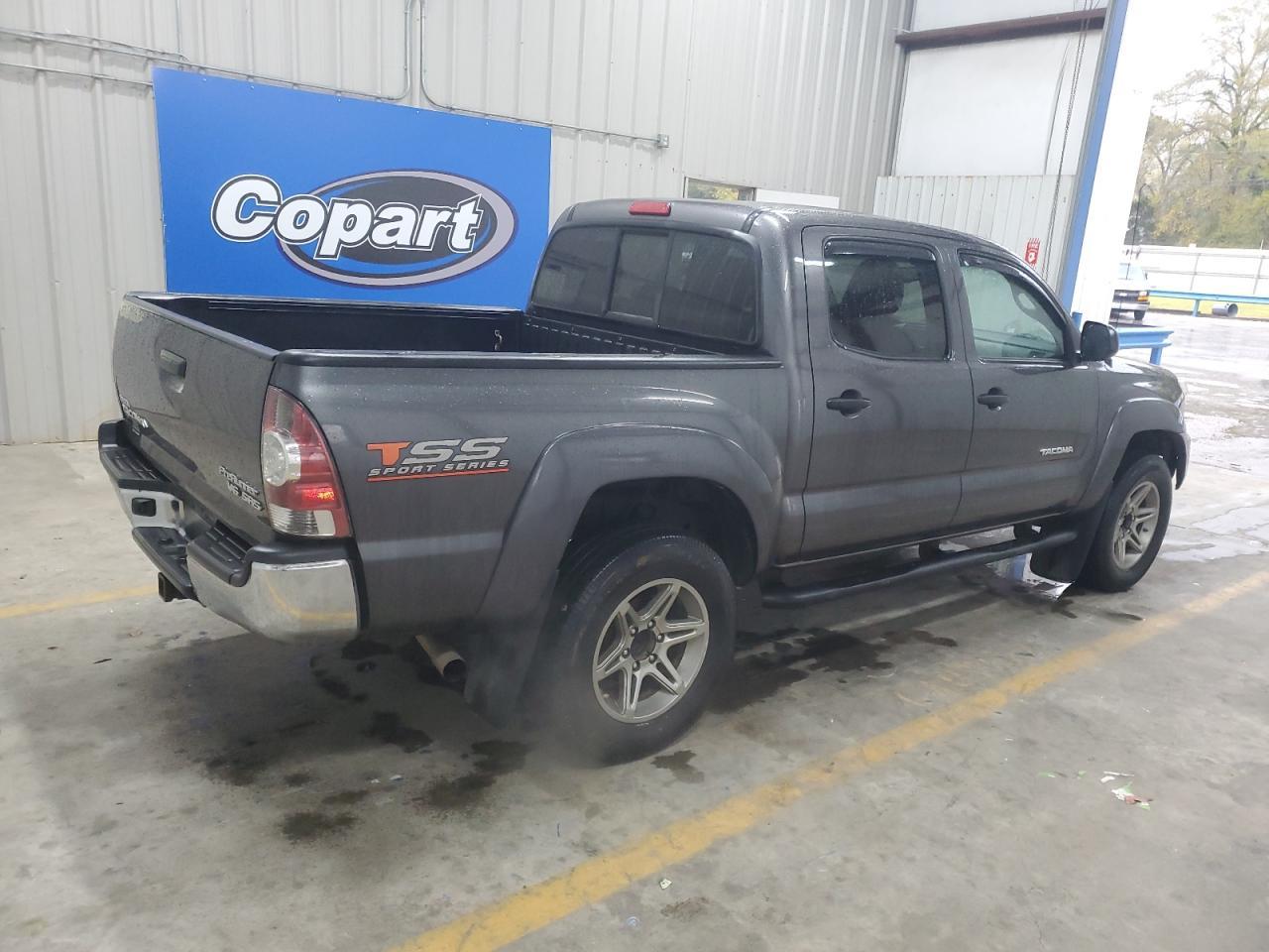 2013 TOYOTA TACOMA DOU - Image 3