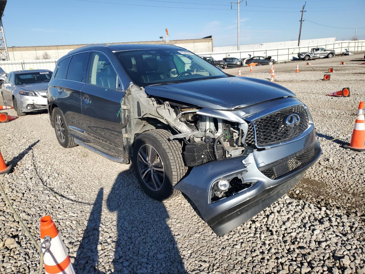 2017 INFINITI QX60 - Image 4