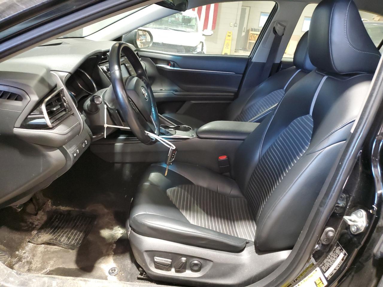 2020 TOYOTA CAMRY SE - Image 7
