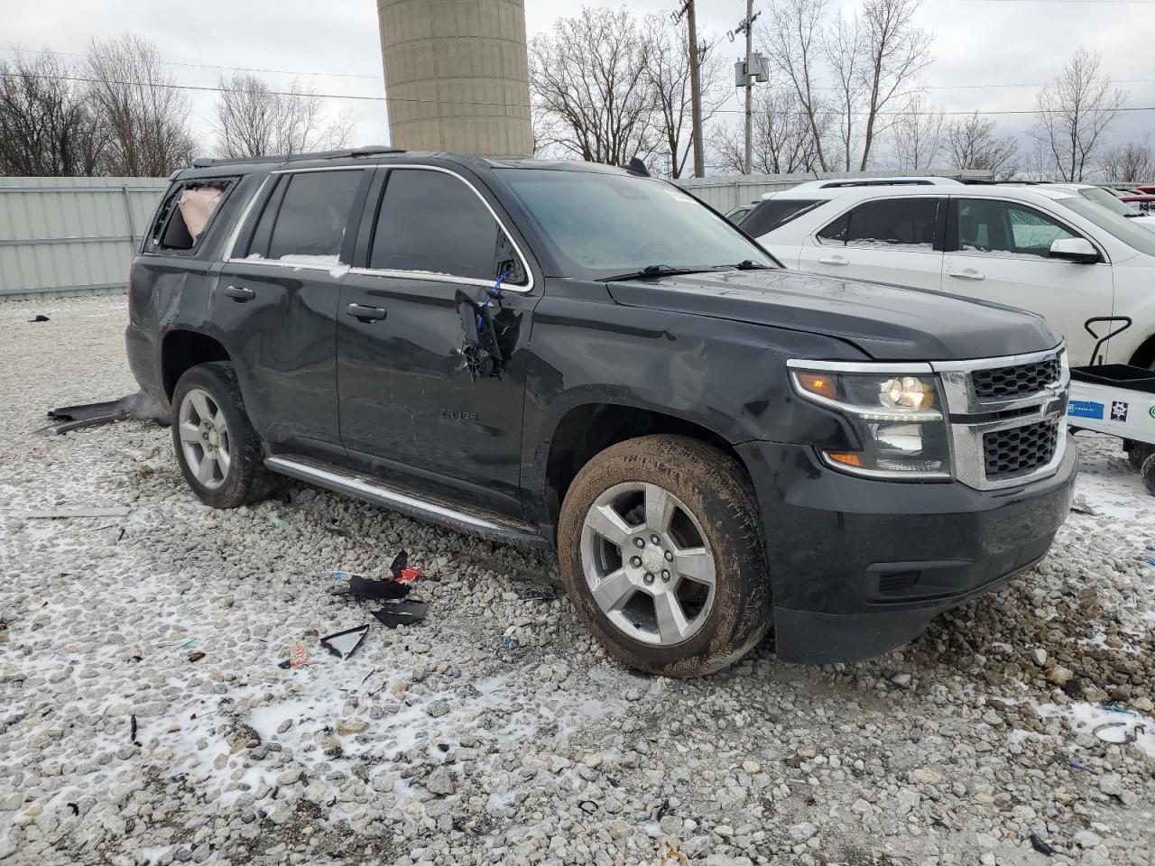 2017 CHEVROLET TAHOE K150 - Image 4
