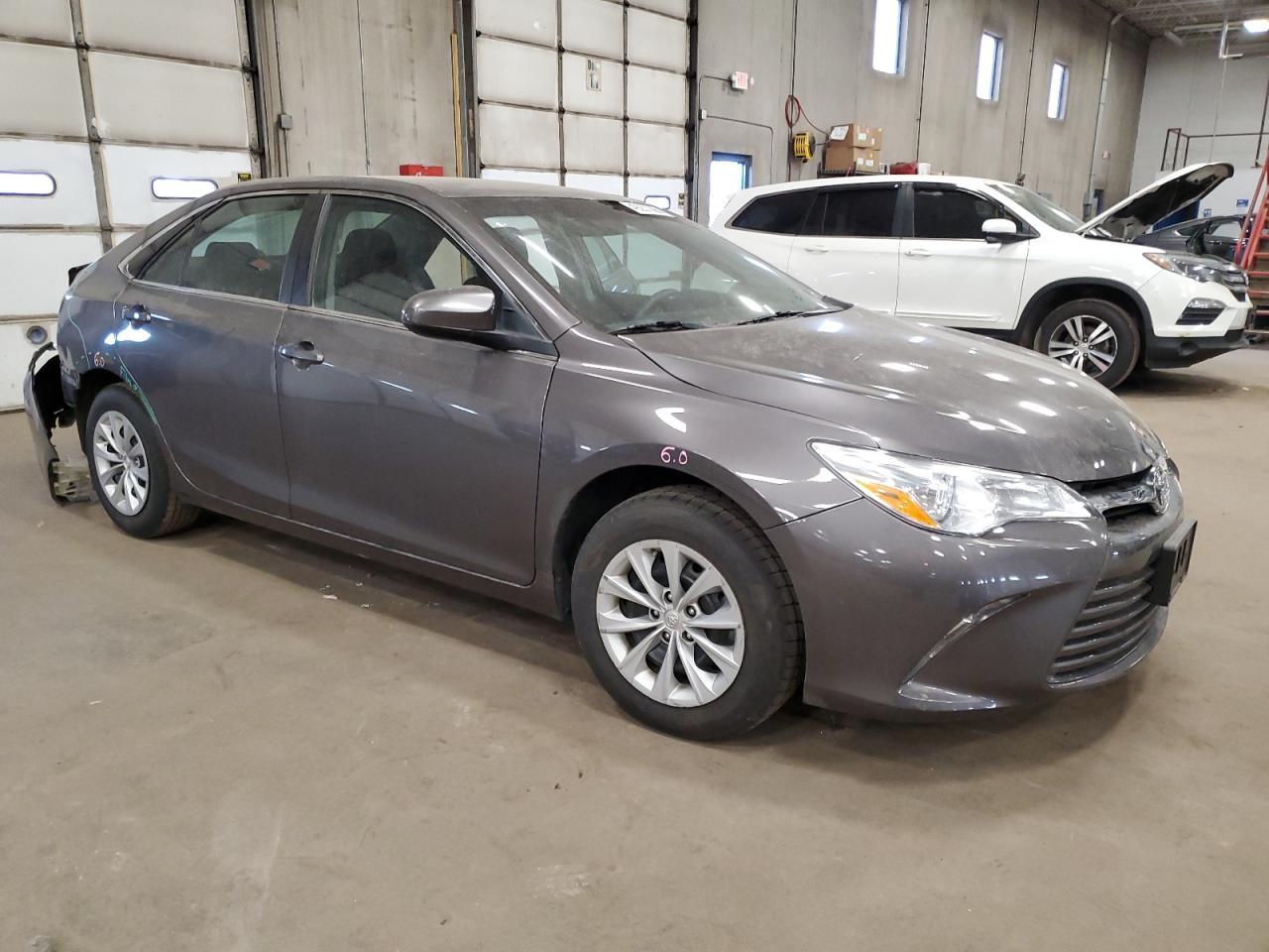 2017 TOYOTA CAMRY LE - Image 4