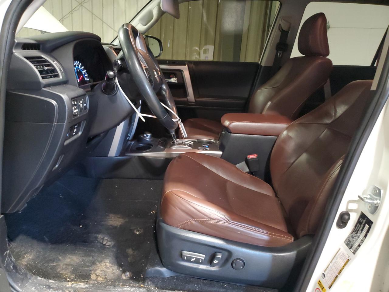 2018 TOYOTA 4RUNNER SR - Image 7