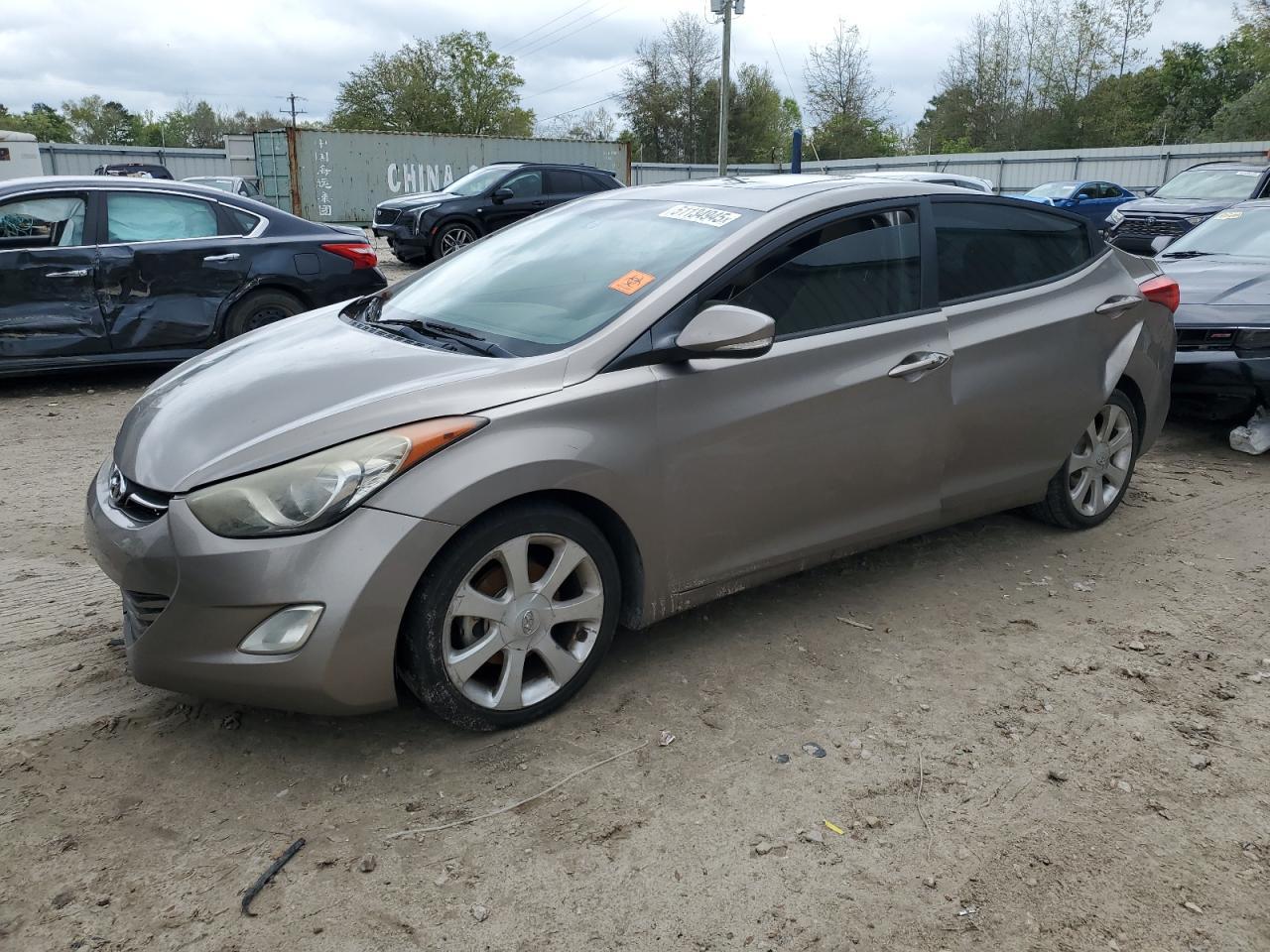 2013 HYUNDAI ELANTRA GL