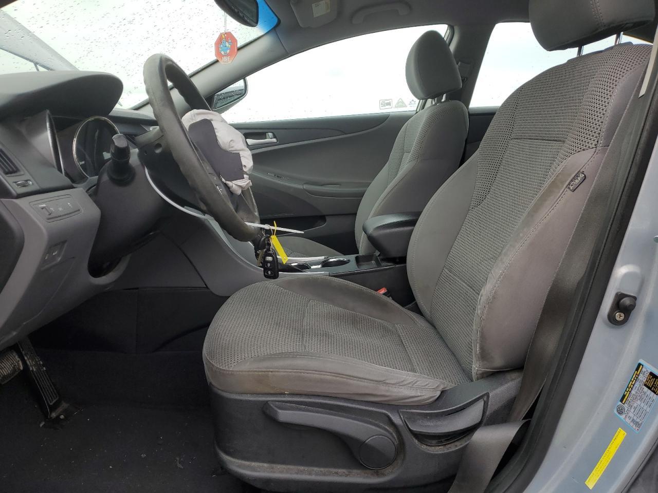 2011 HYUNDAI SONATA GLS - Image 7