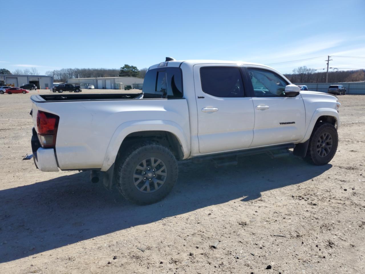 2023 TOYOTA TACOMA DOU - Фото 3