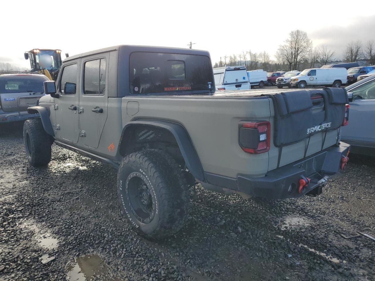 2020 JEEP GLADIATOR - Image 2