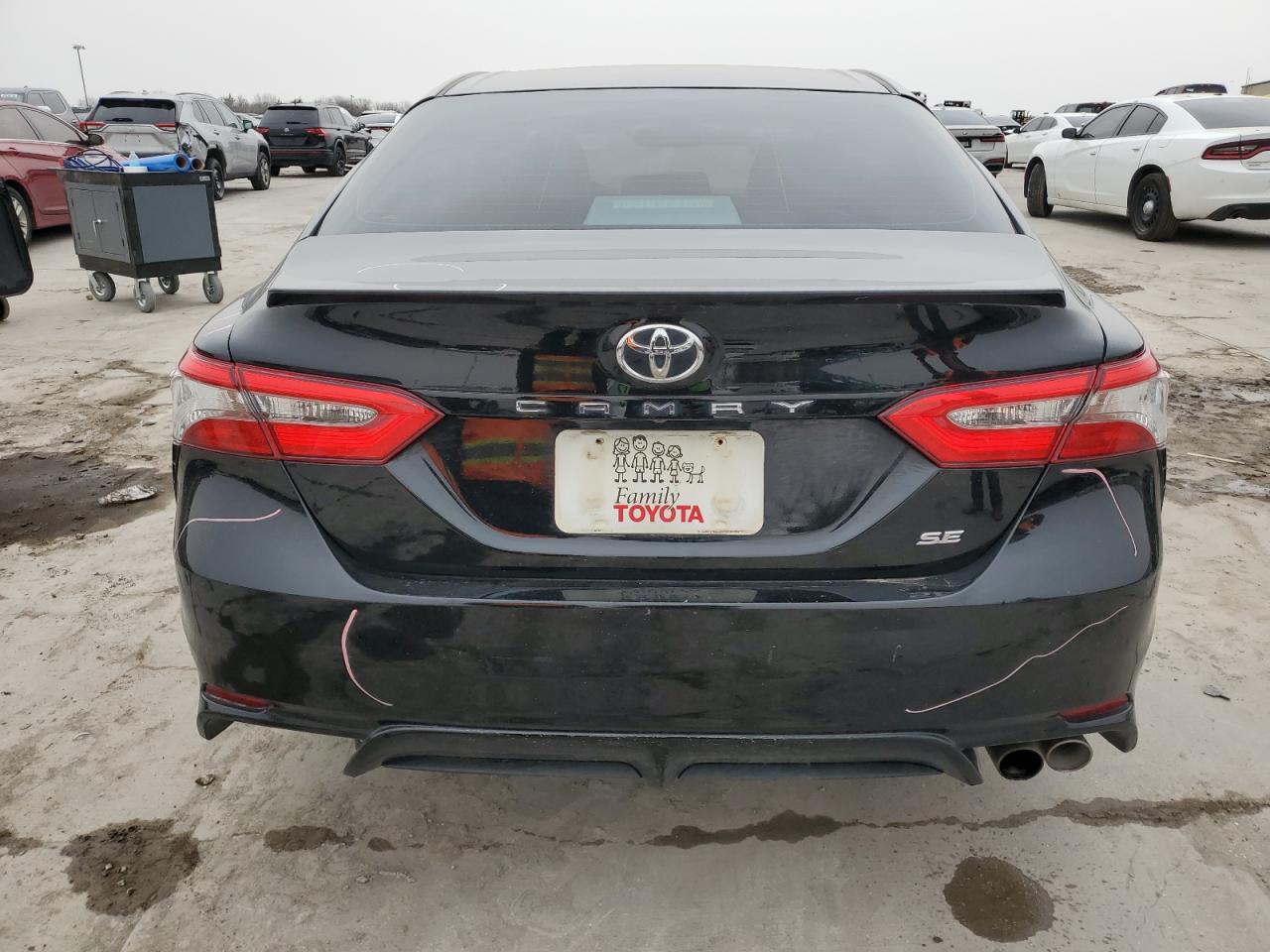 2018 TOYOTA CAMRY L - Фото 6