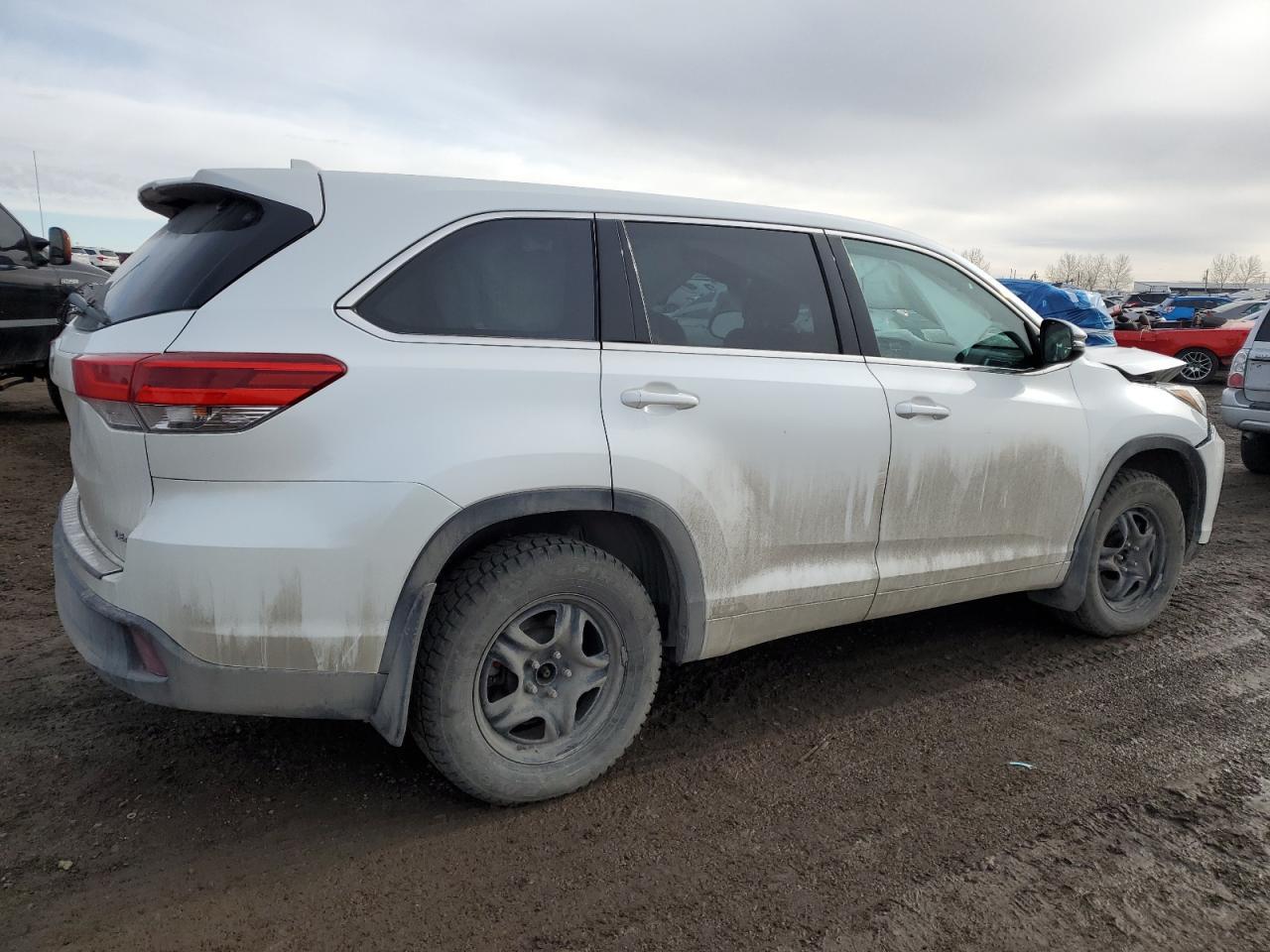 2018 TOYOTA HIGHLANDER - Фото 3