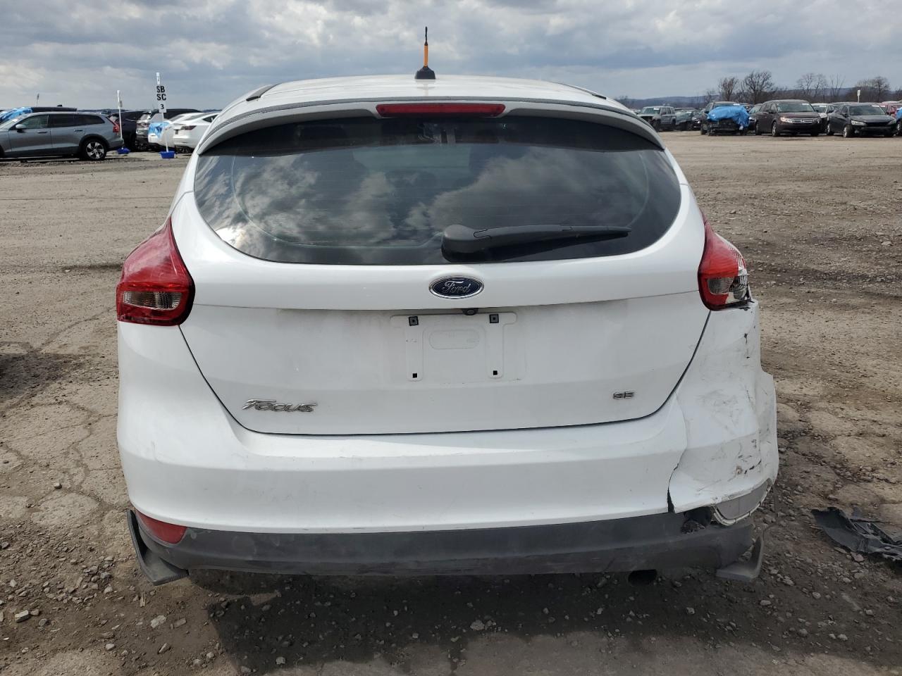 2018 FORD FOCUS SE - Image 6