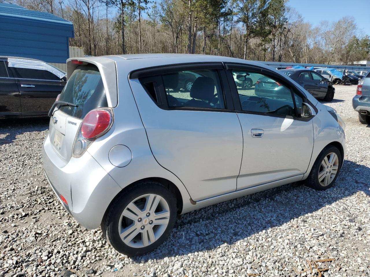 2014 CHEVROLET SPARK 1LT - Фото 3