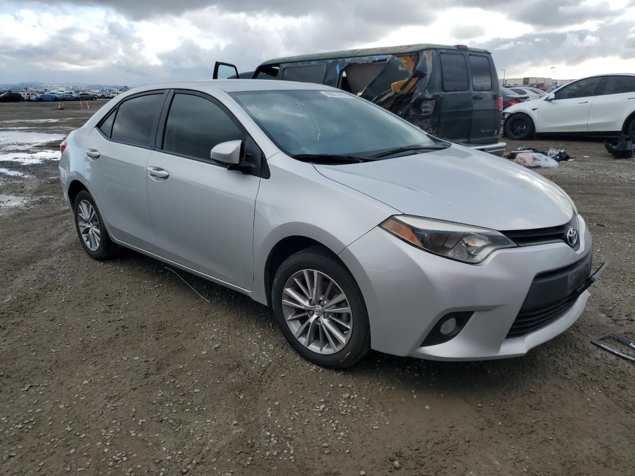 2014 TOYOTA COROLLA L - Фото 4