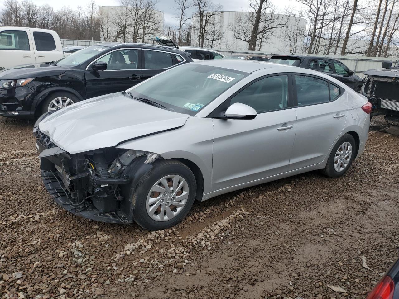 2018 HYUNDAI ELANTRA SE