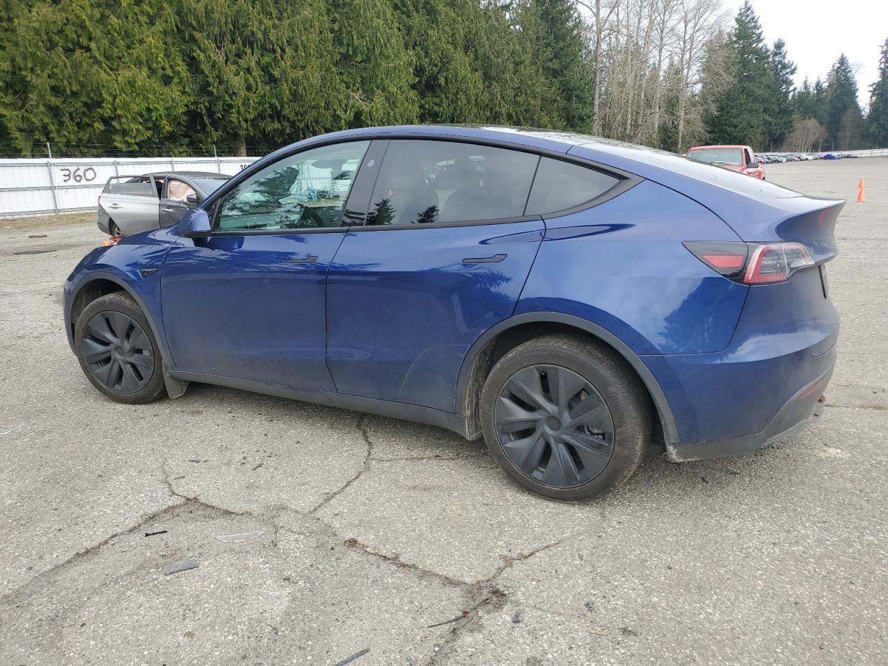 2024 TESLA MODEL Y - Image 2