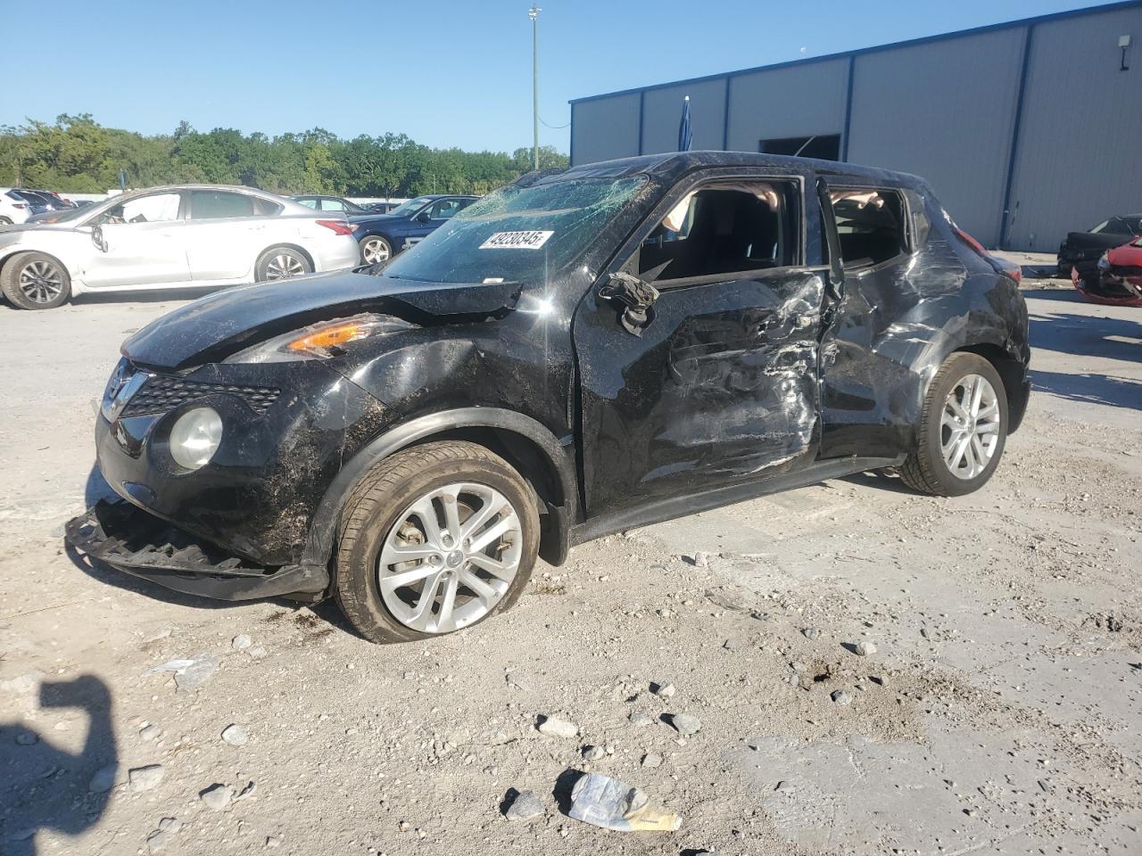 2016 NISSAN JUKE S