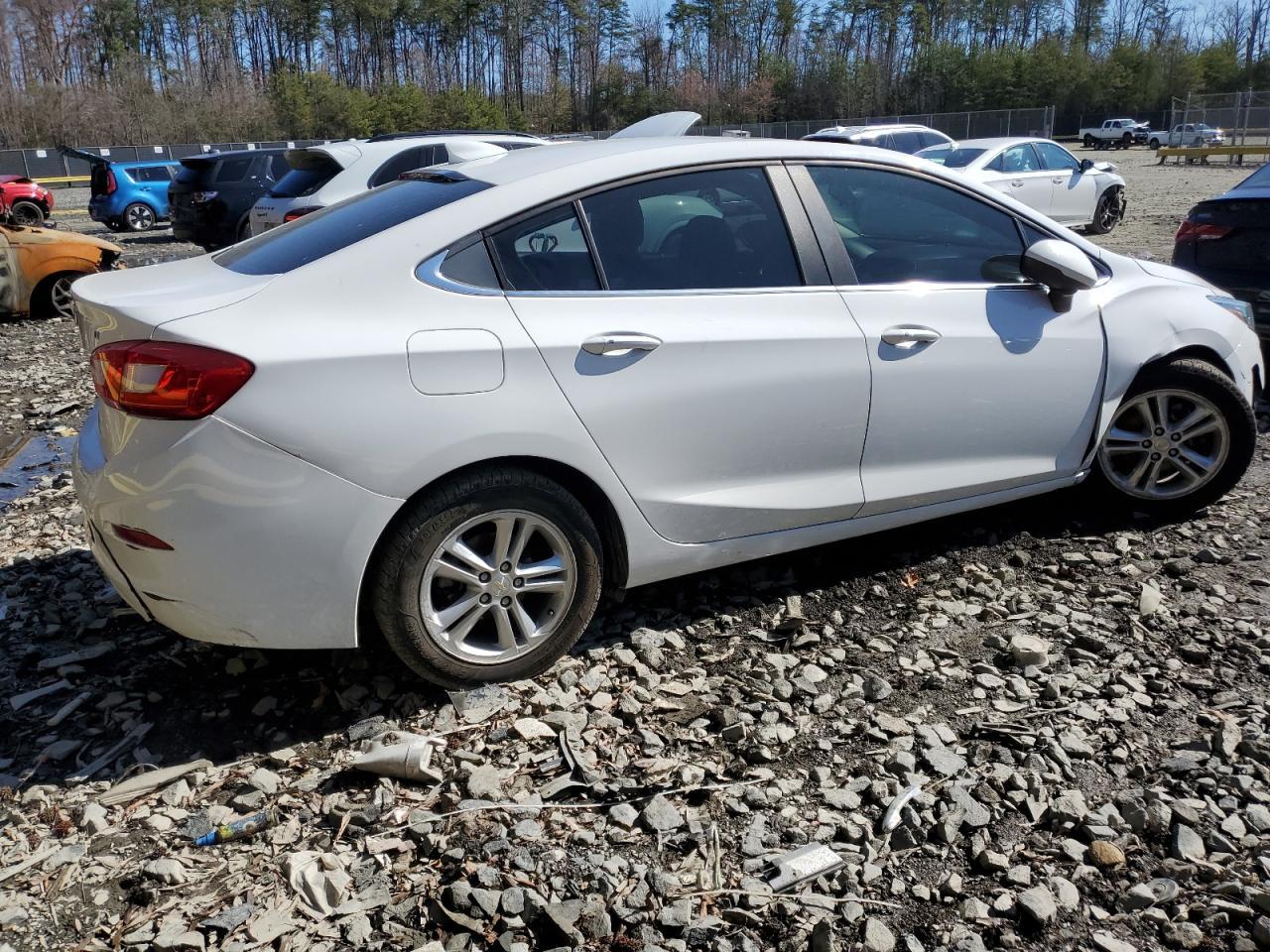 2017 CHEVROLET CRUZE LT - Фото 3