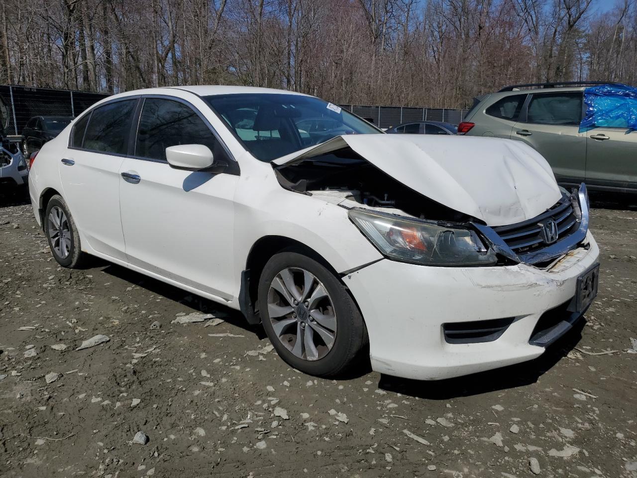 2014 HONDA ACCORD LX - Фото 4