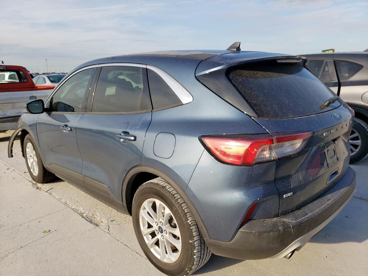 2020 FORD ESCAPE SE - Image 2