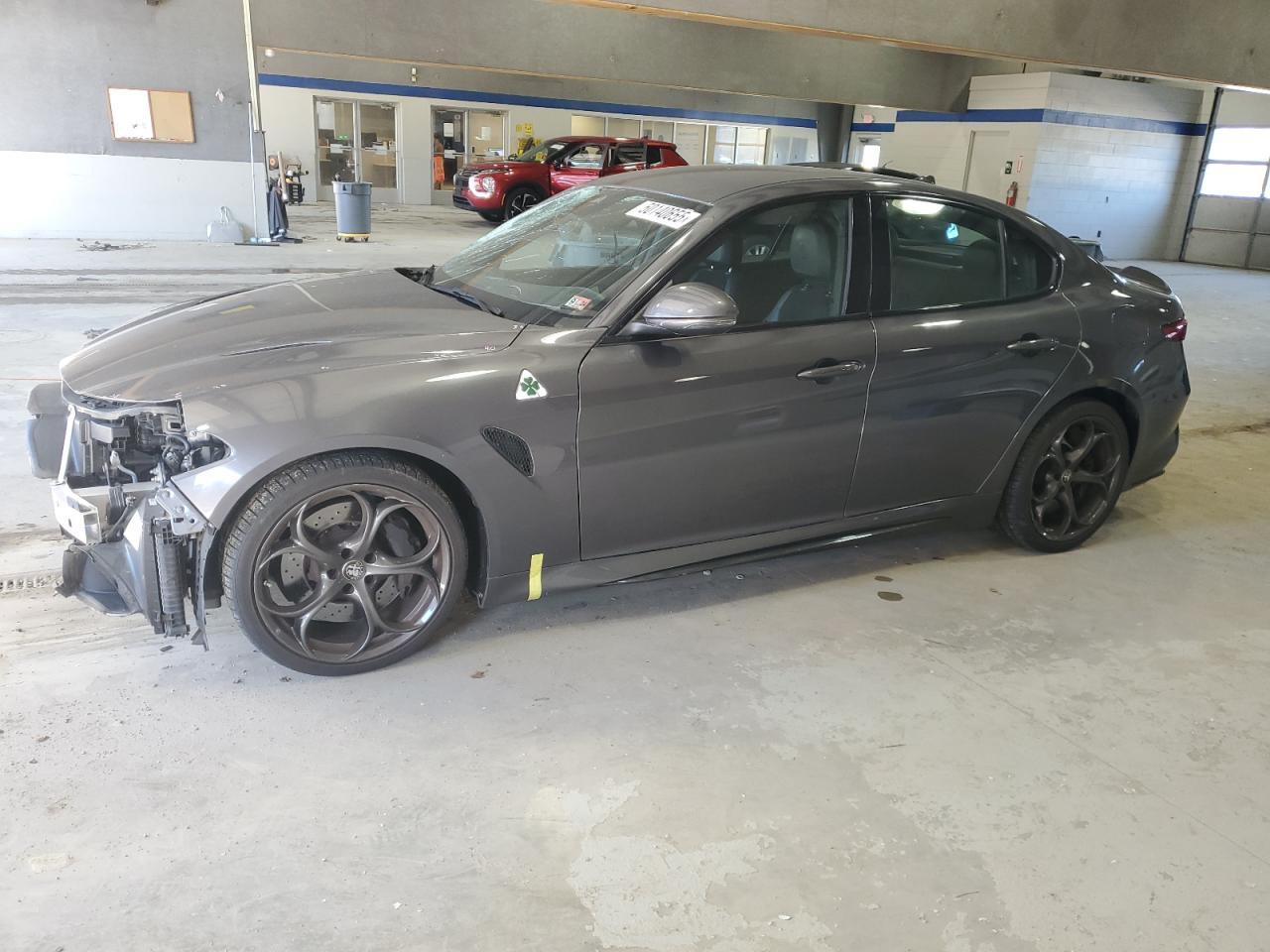 2017 ALFA ROMEO GIULIA QUA