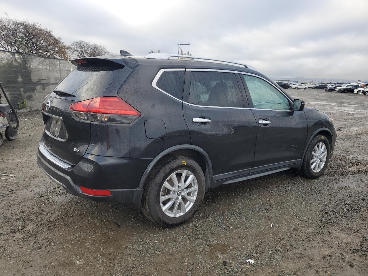 2017 NISSAN ROGUE S - Image 3