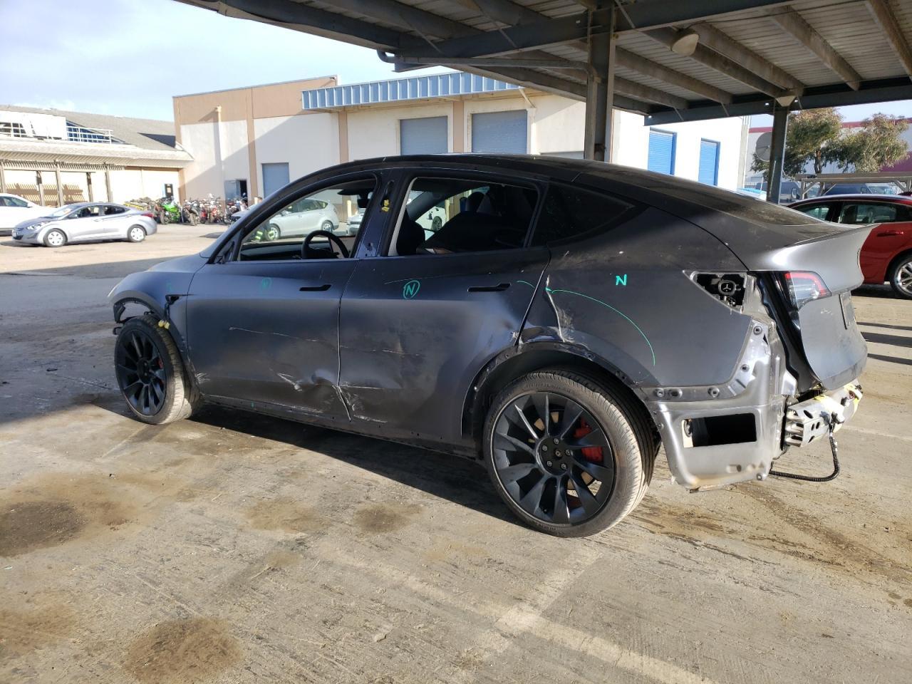 2022 TESLA MODEL Y - Image 2