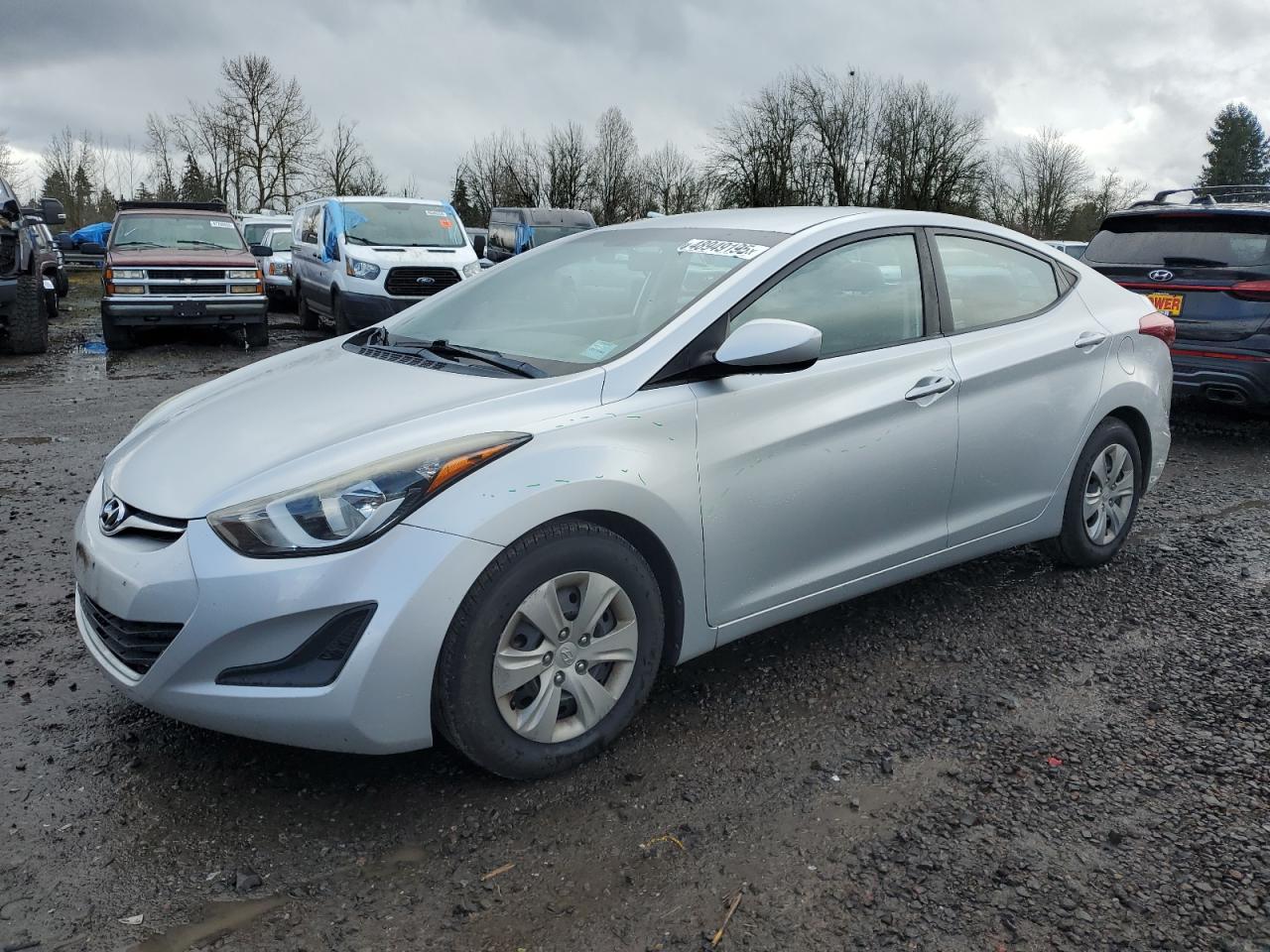 2016 HYUNDAI ELANTRA SE