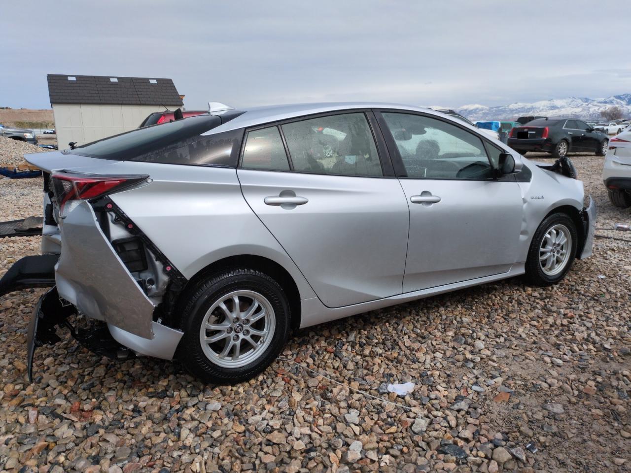 2016 TOYOTA PRIUS - Image 3