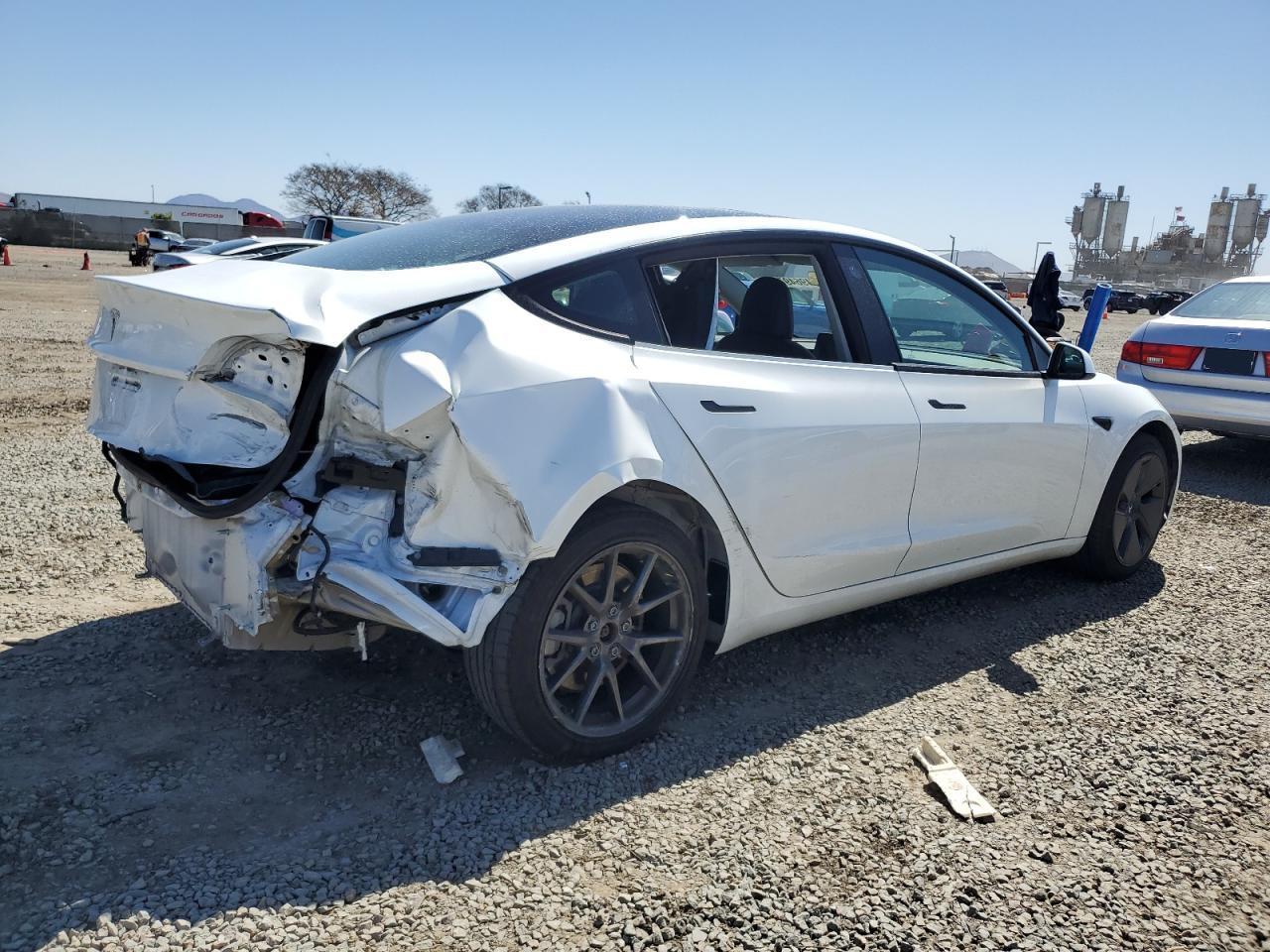 2022 TESLA MODEL 3 - Image 3