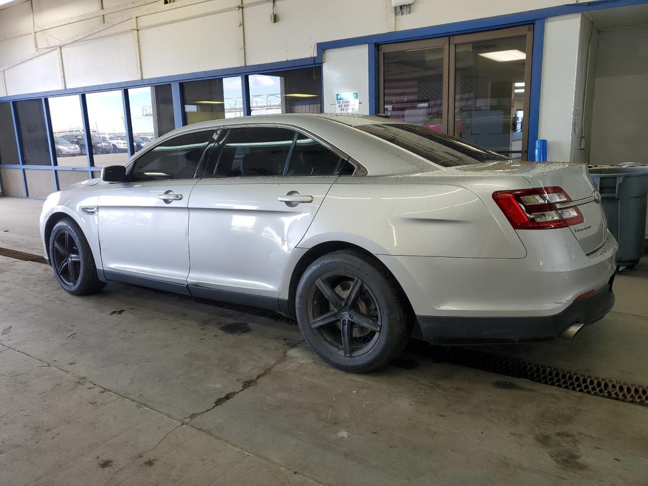 2013 FORD TAURUS SEL - Фото 2