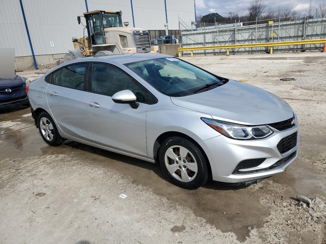 2017 CHEVROLET CRUZE LS - Image 4