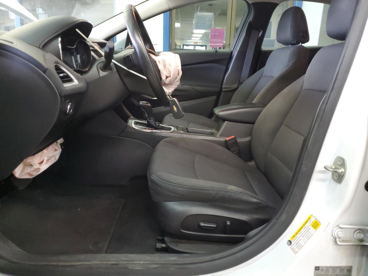 2016 CHEVROLET CRUZE LT - Image 7