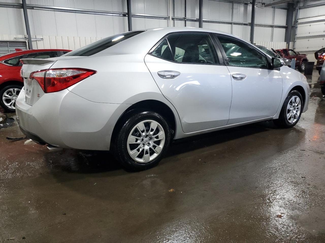 2014 TOYOTA COROLLA L - Фото 3