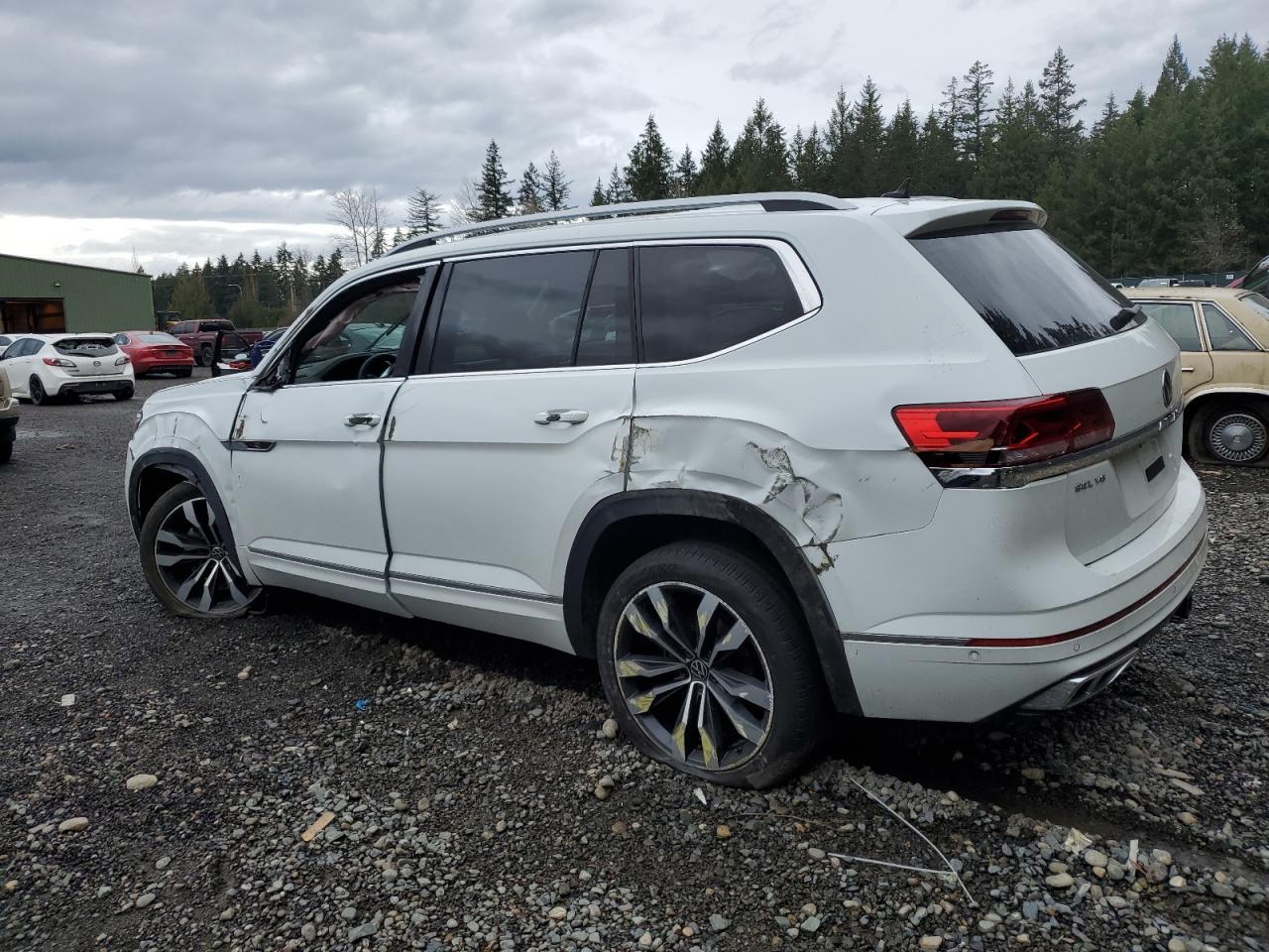2022 VOLKSWAGEN ATLAS SEL - Image 2