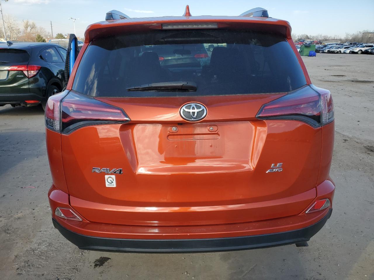 2016 TOYOTA RAV4 LE - Image 6