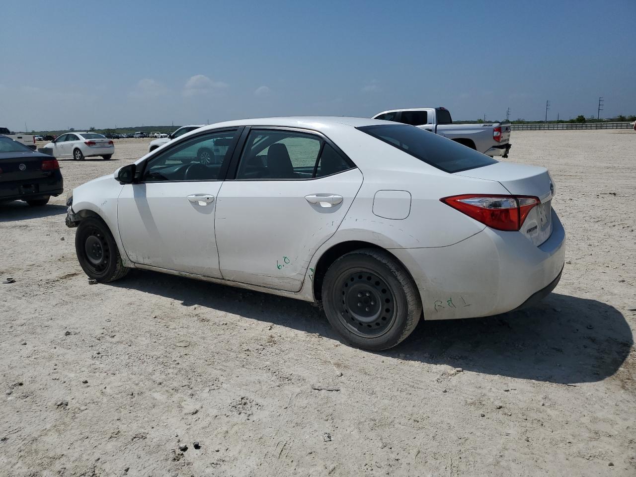 2016 TOYOTA COROLLA L - Image 2