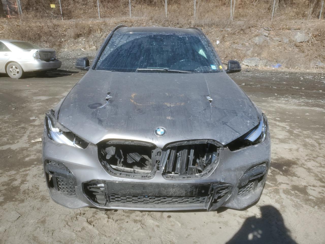 2022 BMW X5 XDRIVE4 - Image 5