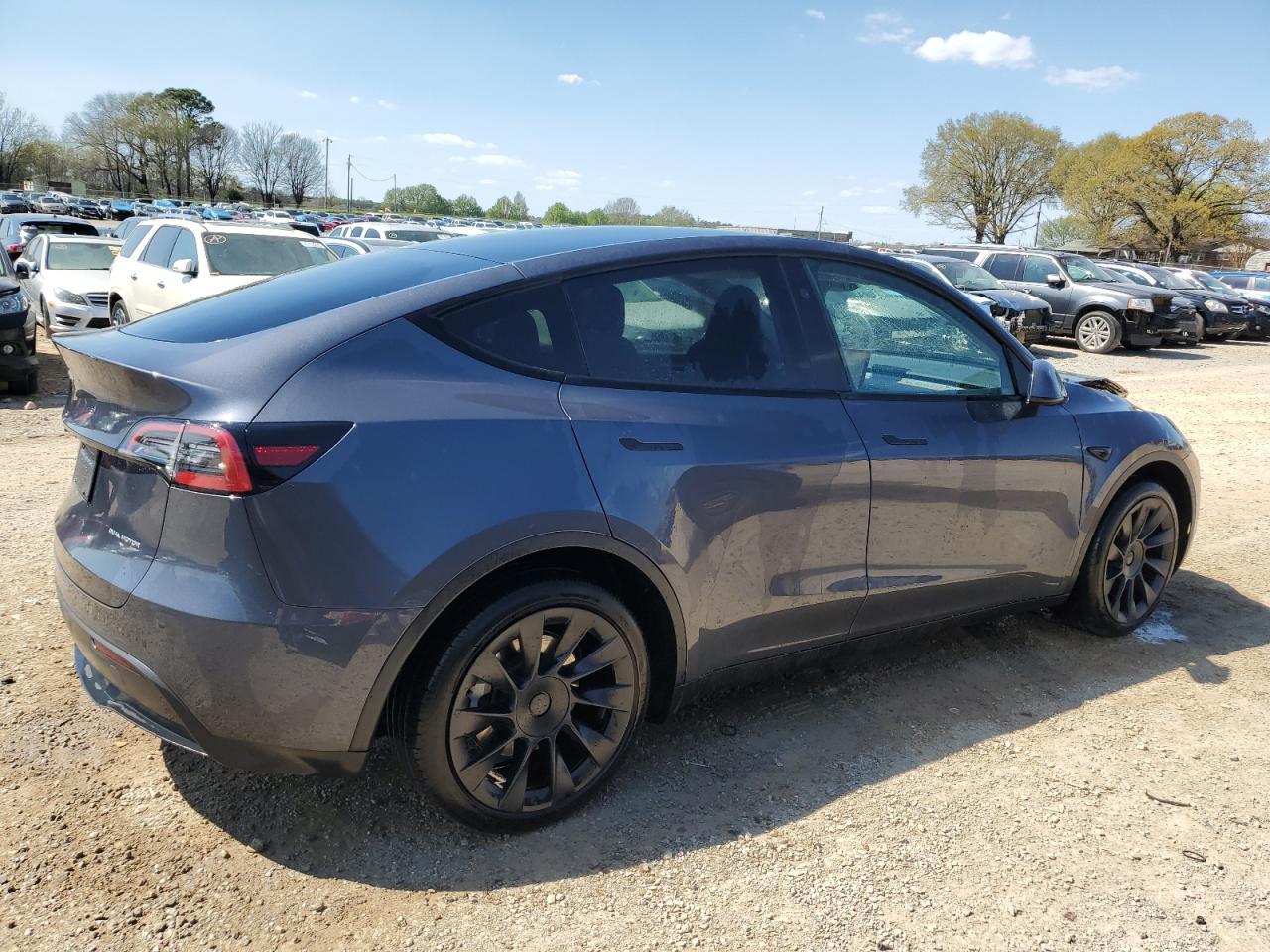 2023 TESLA MODEL Y - Фото 3