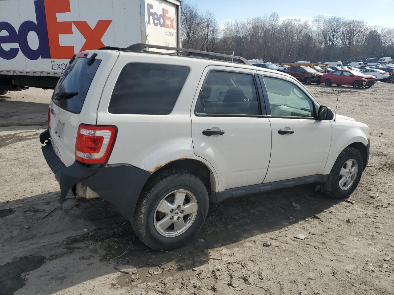 2012 FORD ESCAPE XLT - Image 3