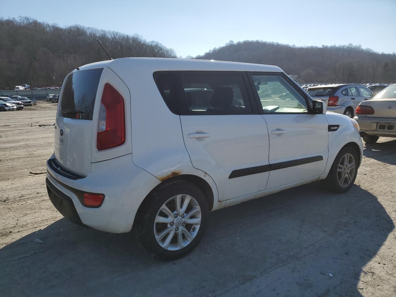 2013 KIA SOUL - Image 3