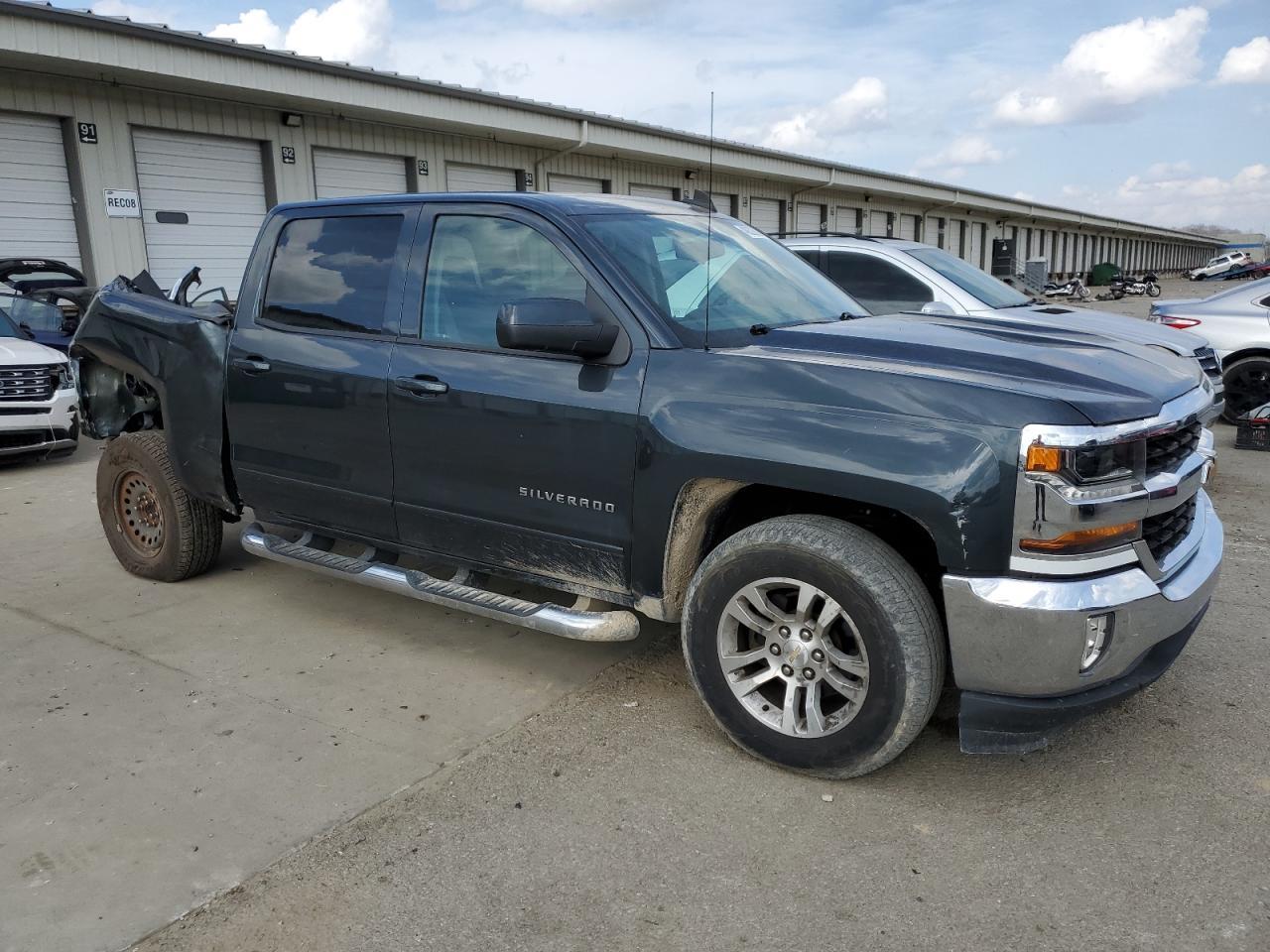 2018 CHEVROLET SILVERADO - Image 4