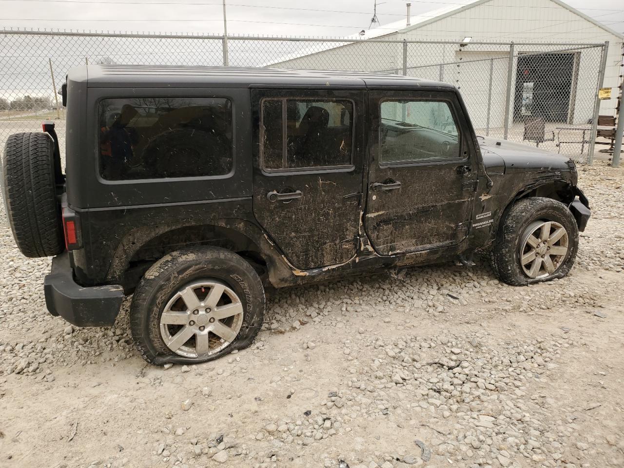 2015 JEEP WRANGLER U - Фото 3