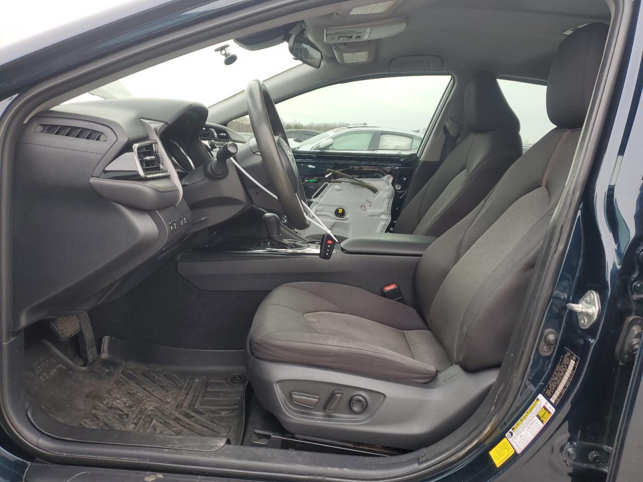 2020 TOYOTA CAMRY LE - Image 7