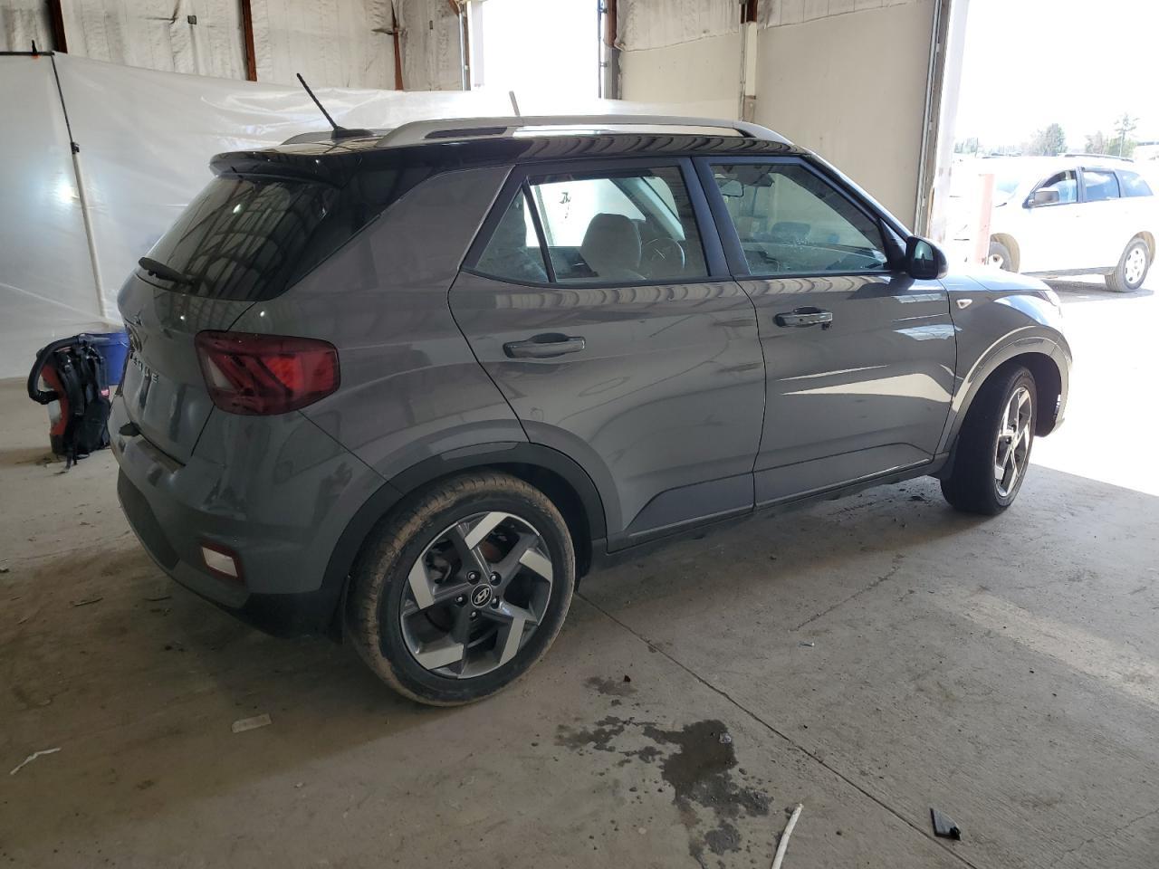 2023 HYUNDAI VENUE SEL - Фото 3