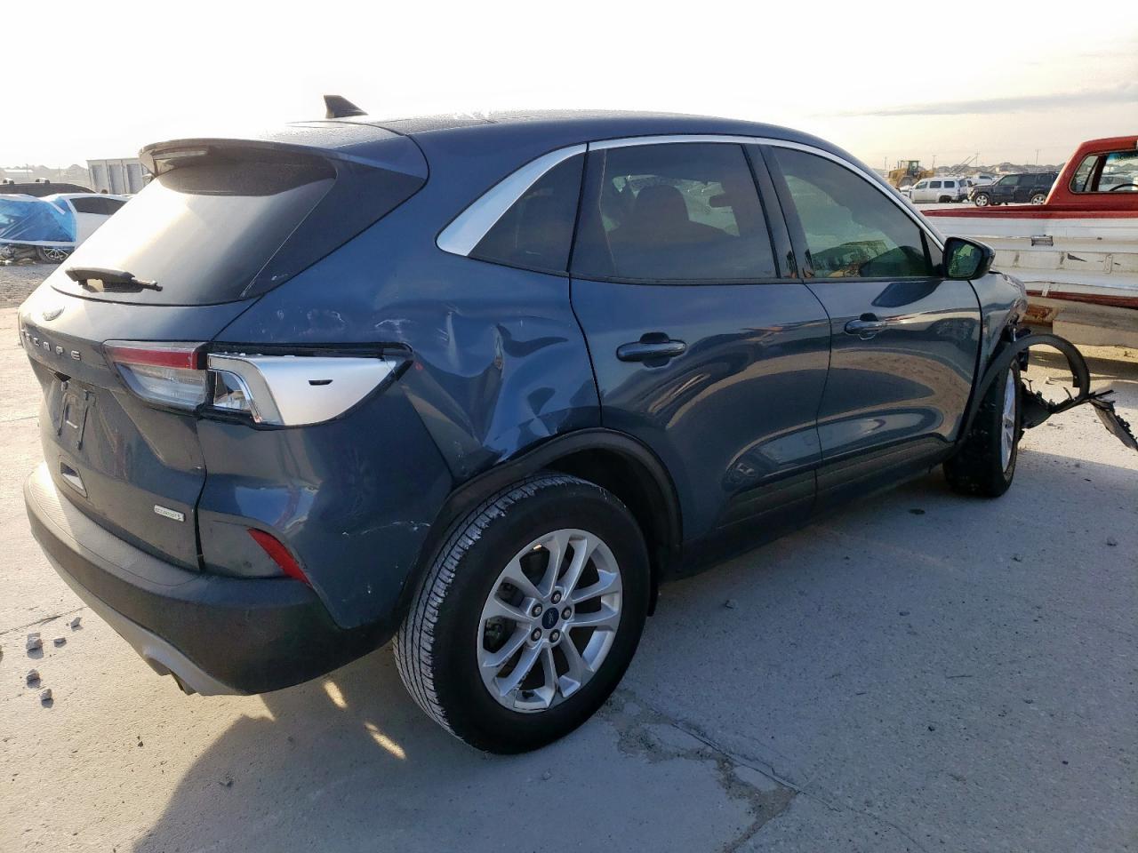 2020 FORD ESCAPE SE - Image 3