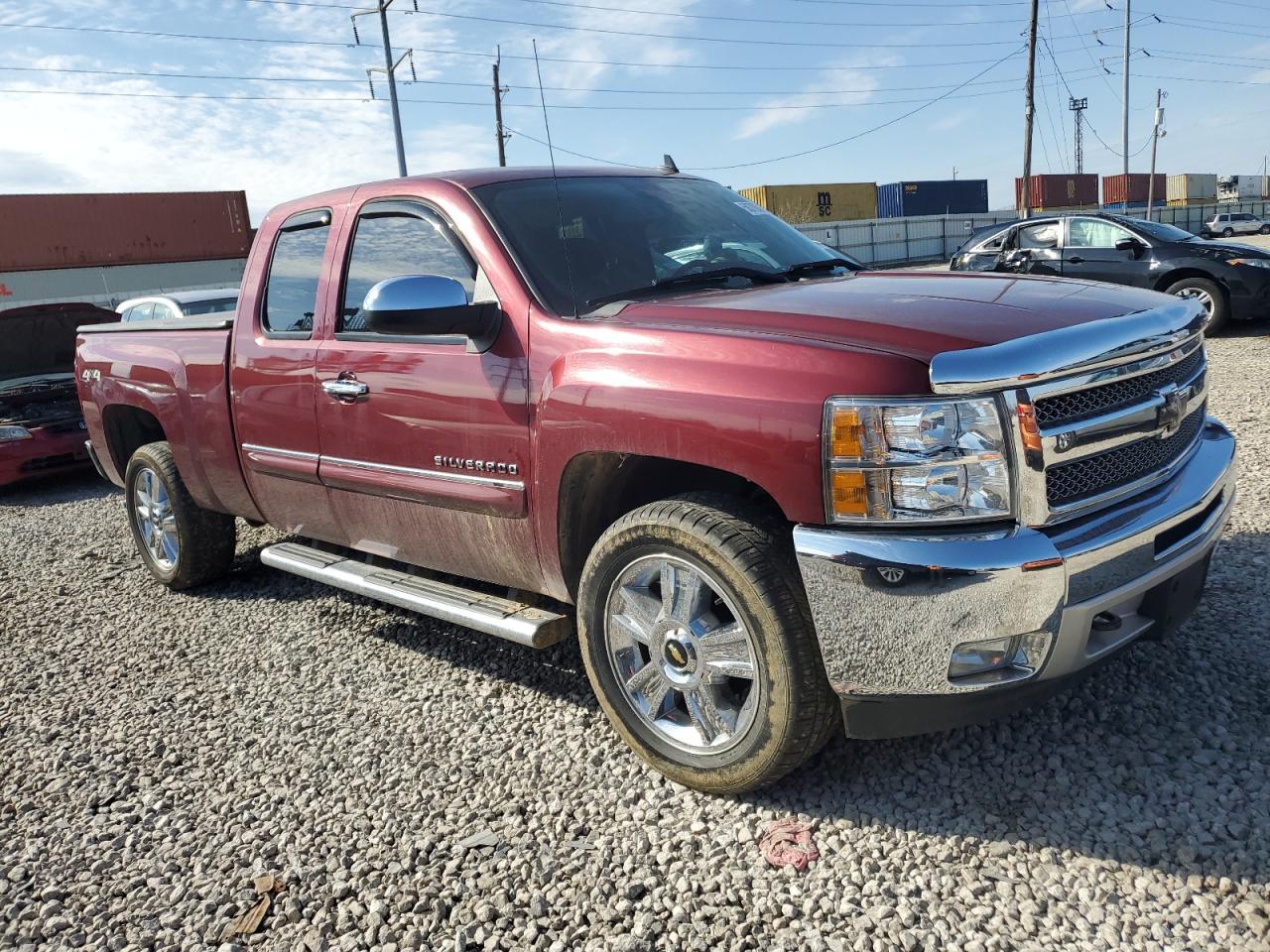2013 CHEVROLET SILVERADO - Фото 4